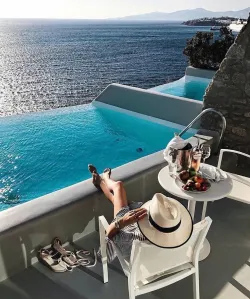 РАБОТА ДЛЯ ДЕВУШЕК В КРЫМУ