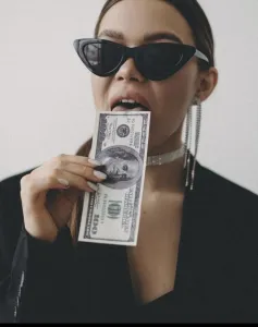 РАБОТА ДЛЯ ДЕВУШЕК