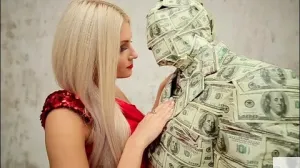 Не упусти свой шанс пока ты молода и красива !