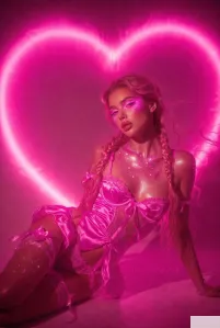 ТВОЯ ИСТОРИЯ УСПЕХА В БОЛЬШОМ ГОРОДЕ